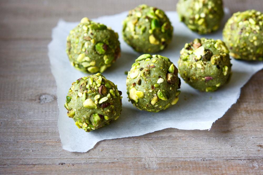 Recipe: Matcha Protein Bliss Balls